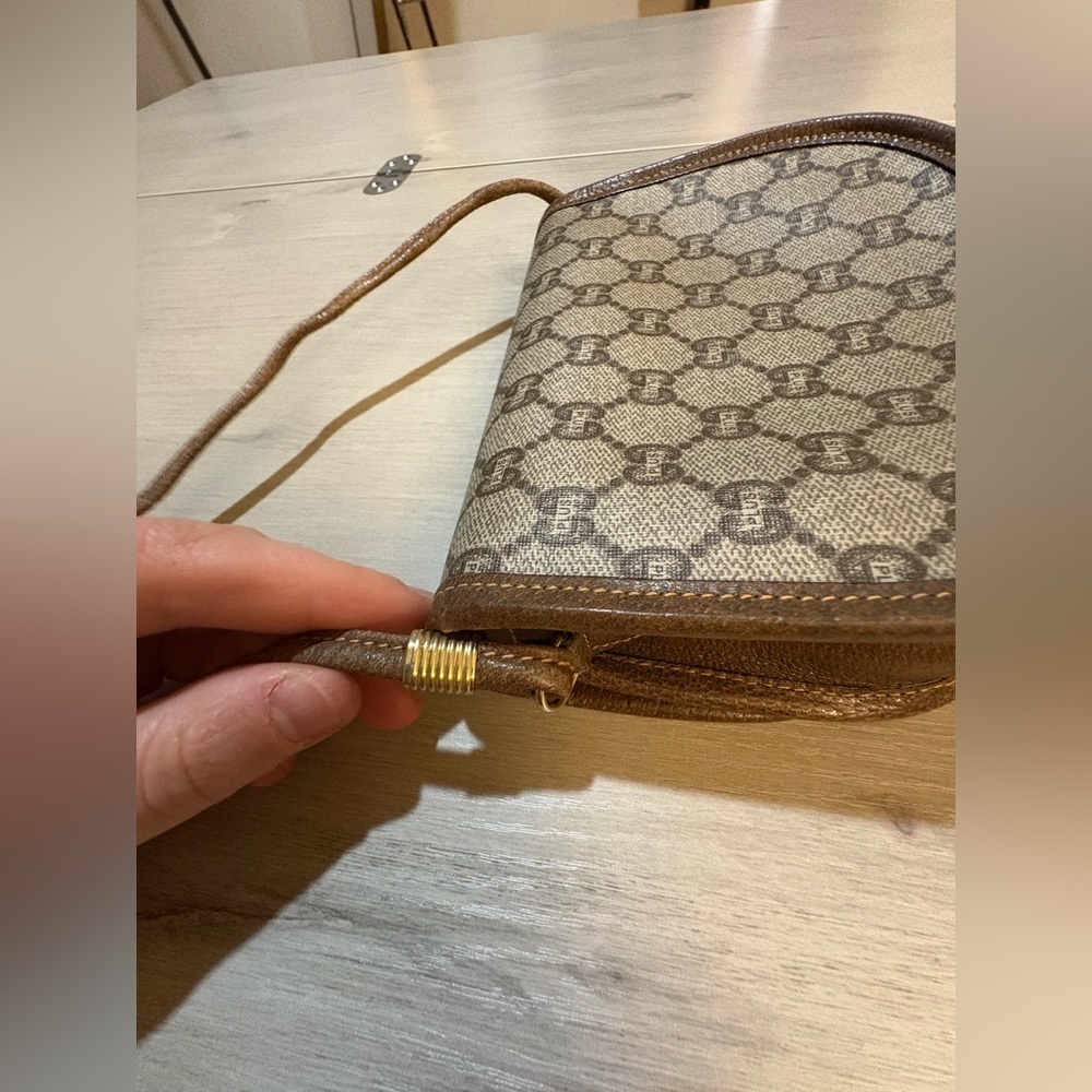 Gucci‎ Brown and Tan Crossbody Bag - Picture 8 of 15